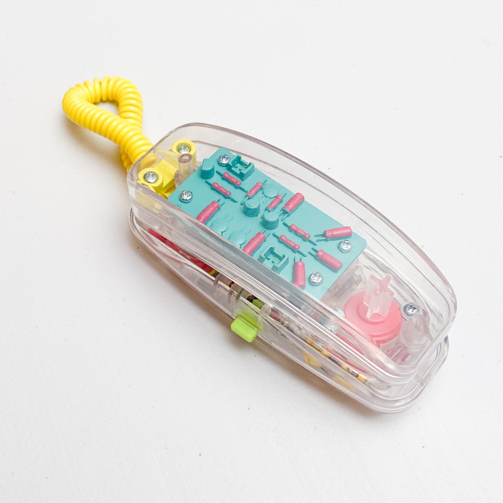 Courtney - Clear Phone