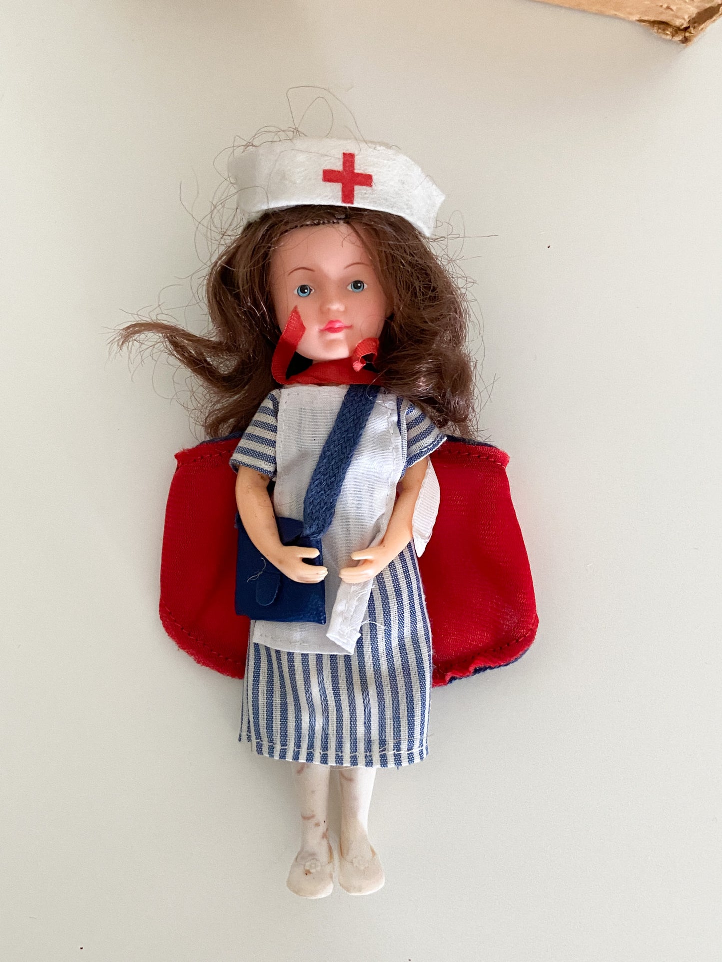 American Girl Molly Christmas Box, Snow Globe, Nurse