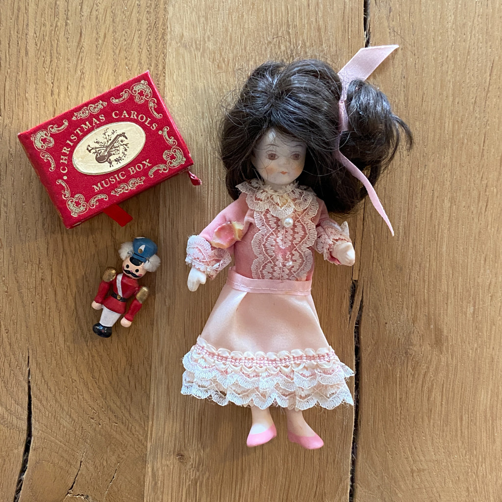 American Girl Samantha Christmas Accessories
