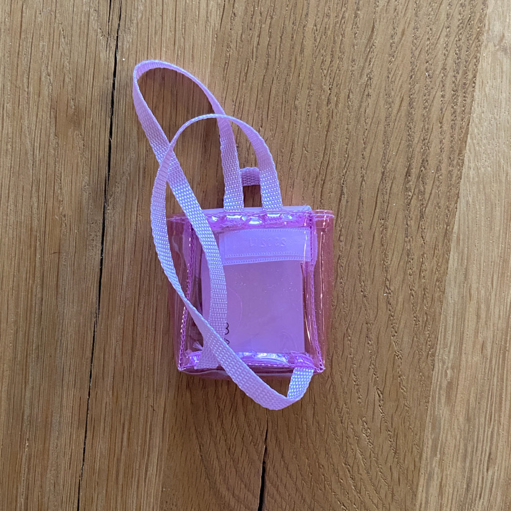 American Girl Isabel Meet Bag
