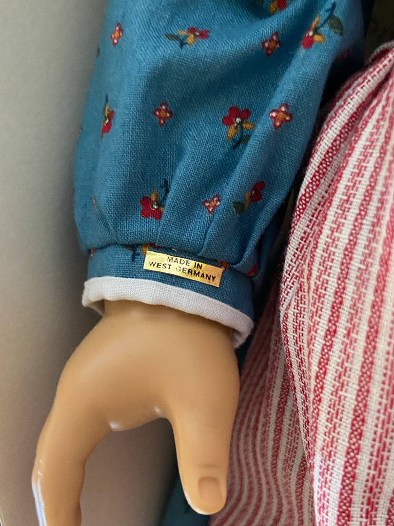 Signed Big Tooth American Girl Kirsten Doll #1066