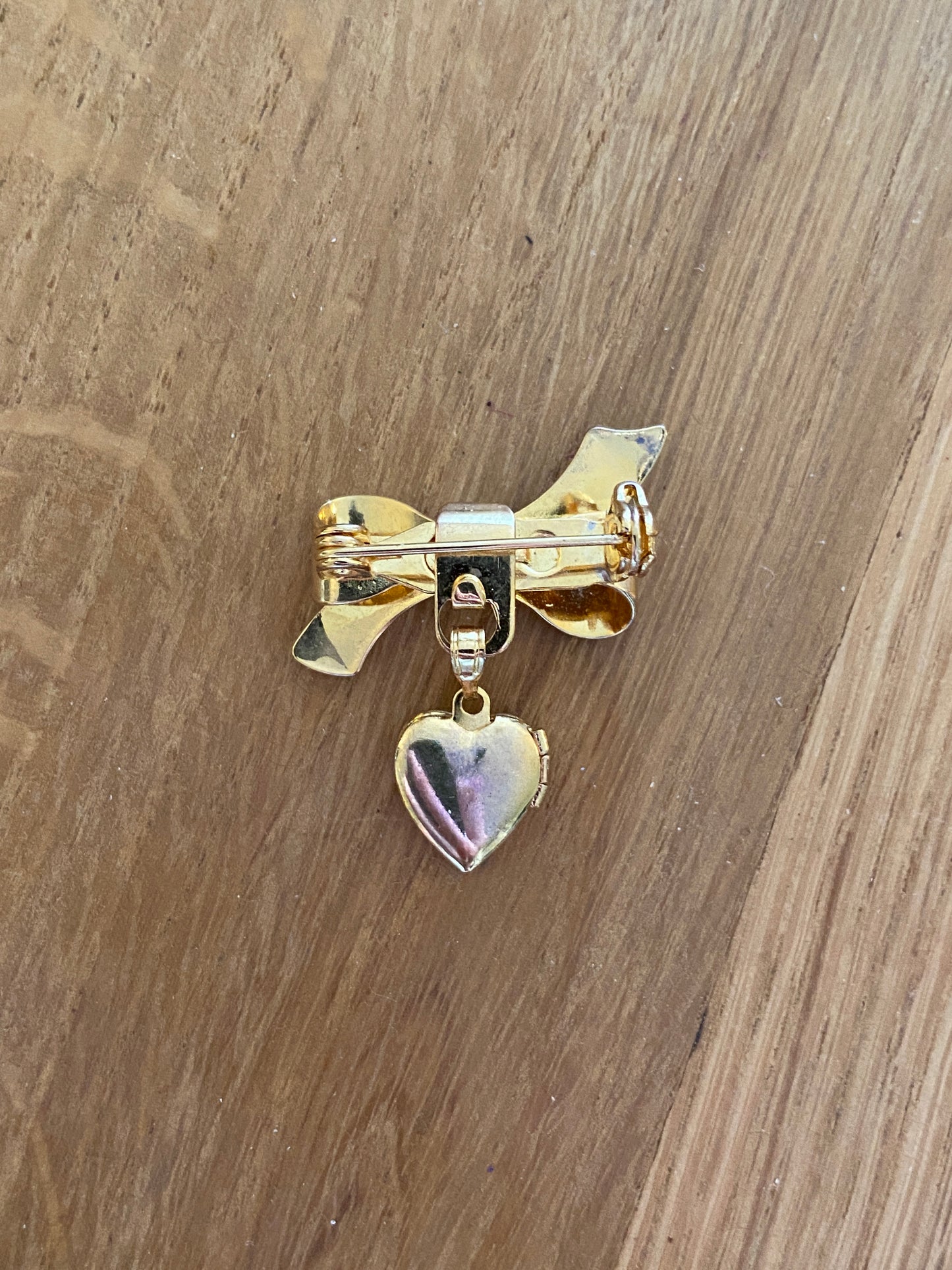 American Girl Samantha Meet Locket Brooch