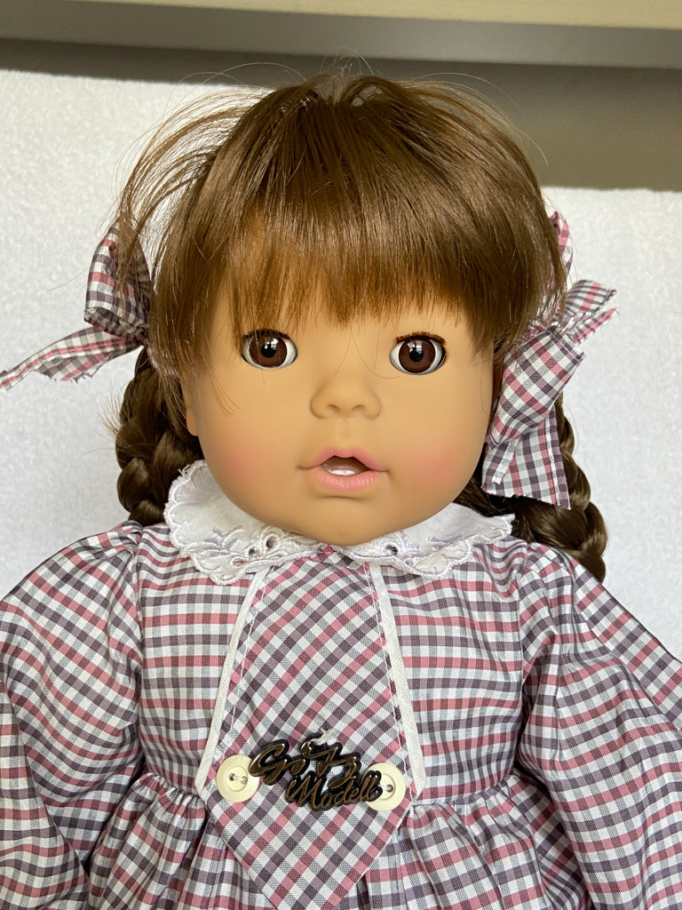Götz Belinda - Samantha Prototype