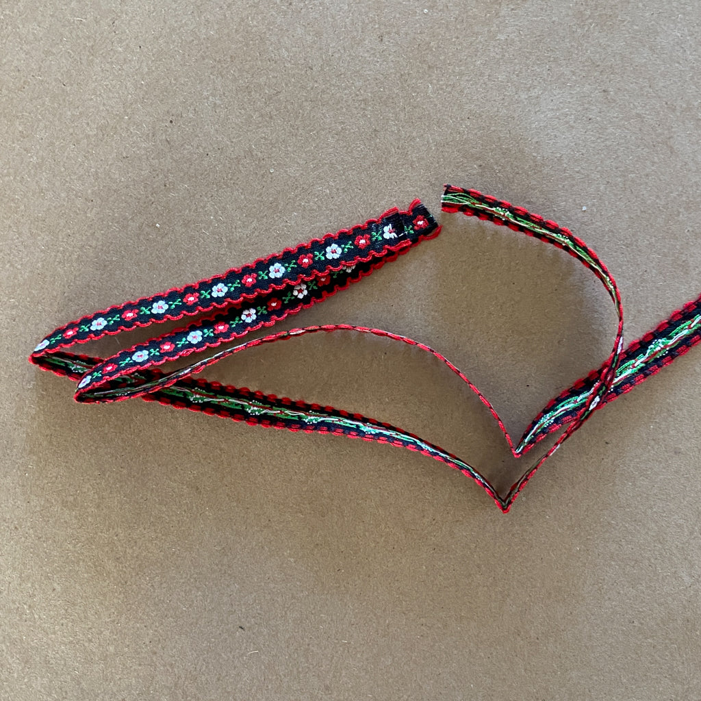 American Girl Kirsten Rare 1st Ed. Winter Ribbons