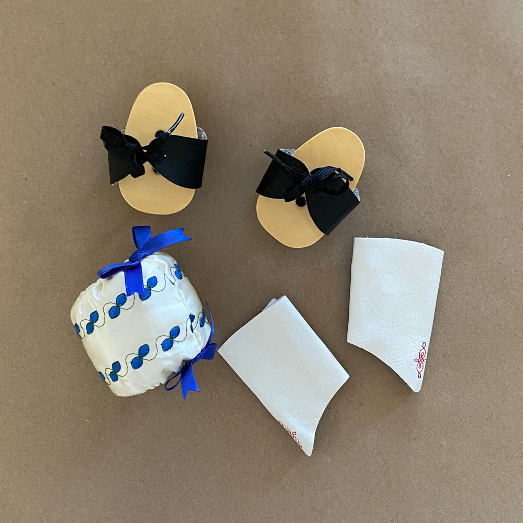 American Girl Felicity Winter Accessories