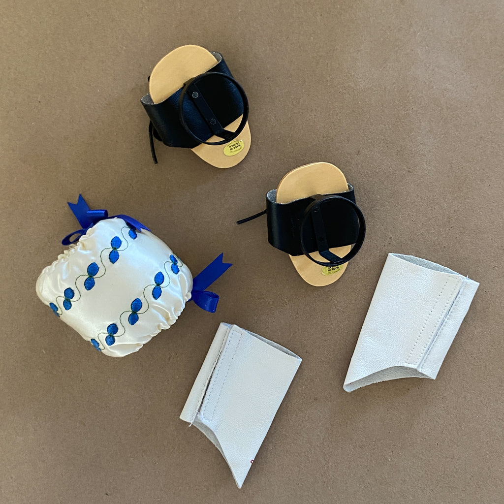 American Girl Felicity Winter Accessories